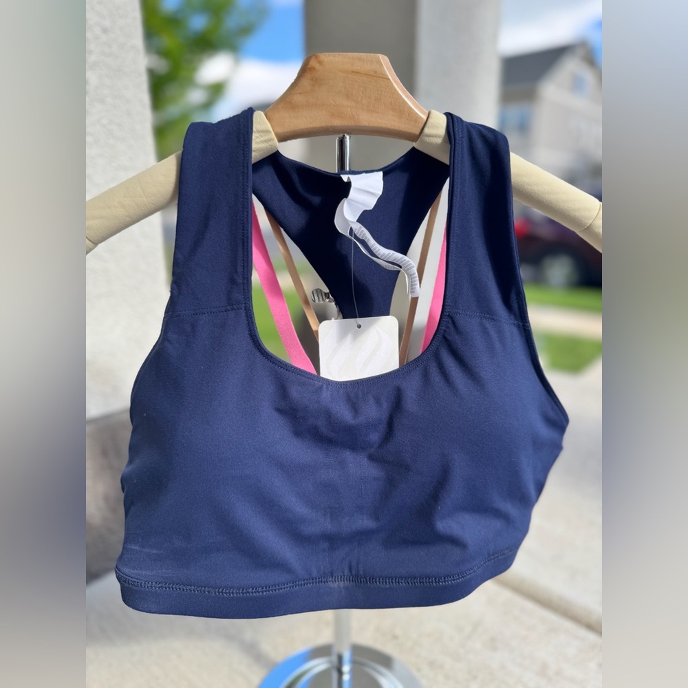 NEW Fabletics Kessler deep navy/multi color Sports Bra Size Large NWT